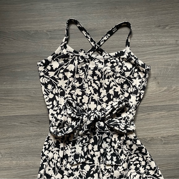 Mango black floral jumpsuit - Picture 2 of 3